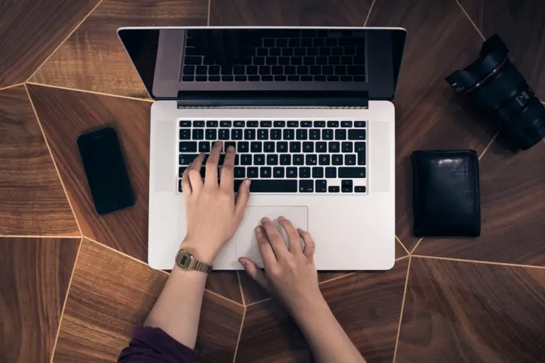 How to Choose a Password Manager: 9 Criteria That Matter